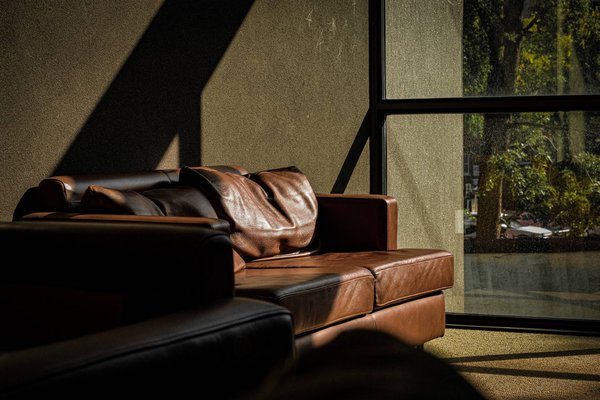 Top 3 des astuces pour rénover les mobiliers avec du cuir